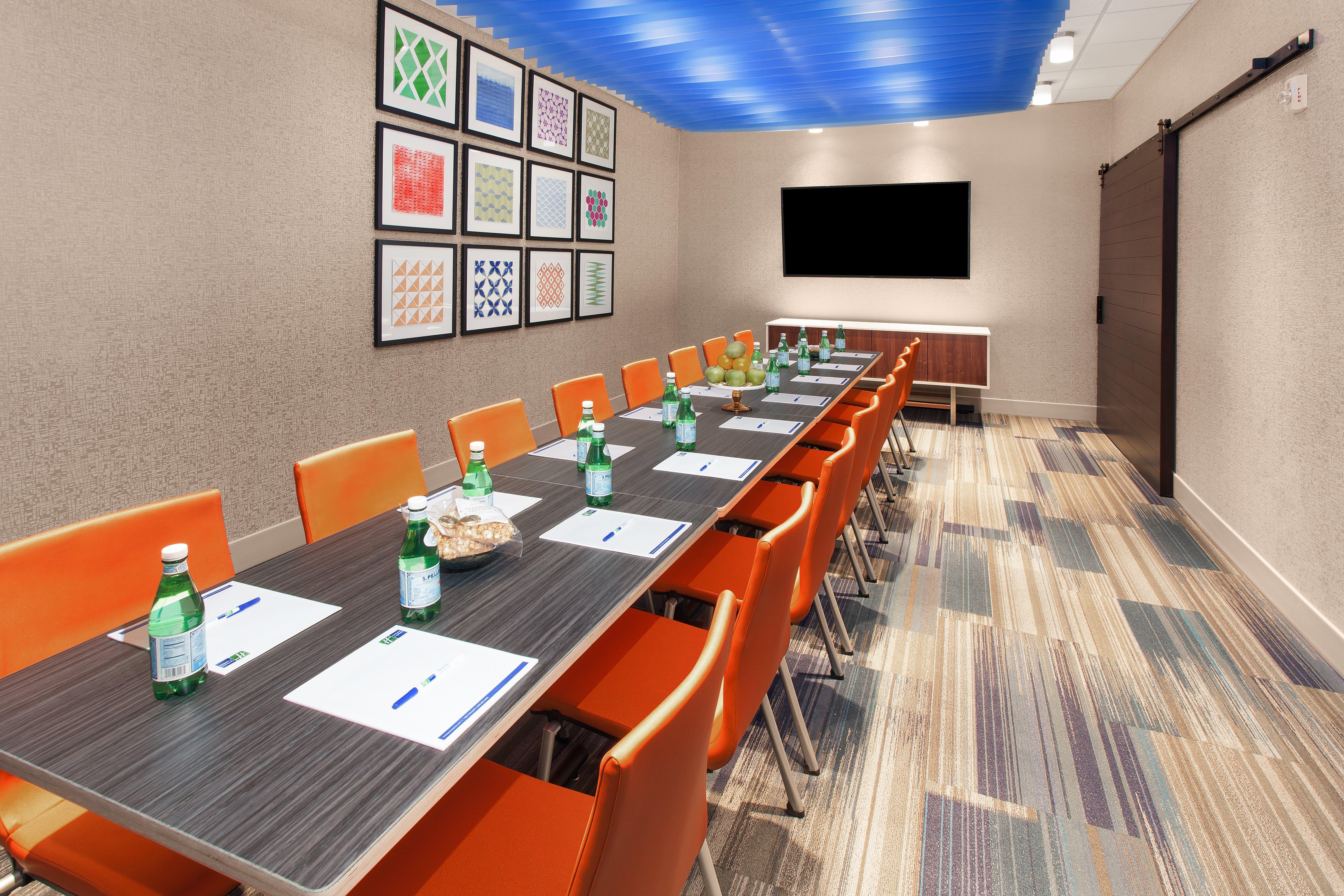 Holiday Inn Express & Suites - Sterling Heights-Detroit Area By Ihg Exterior foto